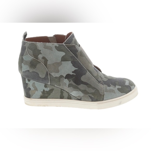 Paolo Shoes - LINEA PALEO-FELICA Wedges Camo Sz 6